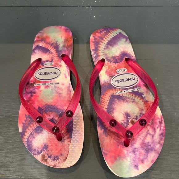Girls flip flops! Size 3/4Y - Picture 1 of 4